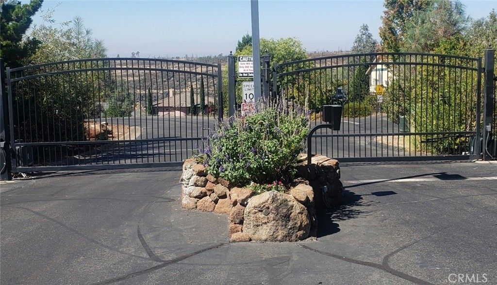 4525 Sierra Del Sol, Paradise