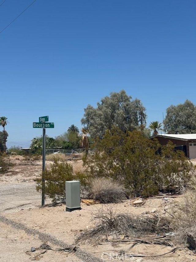 1313 Bourbon Avenue, Salton Sea