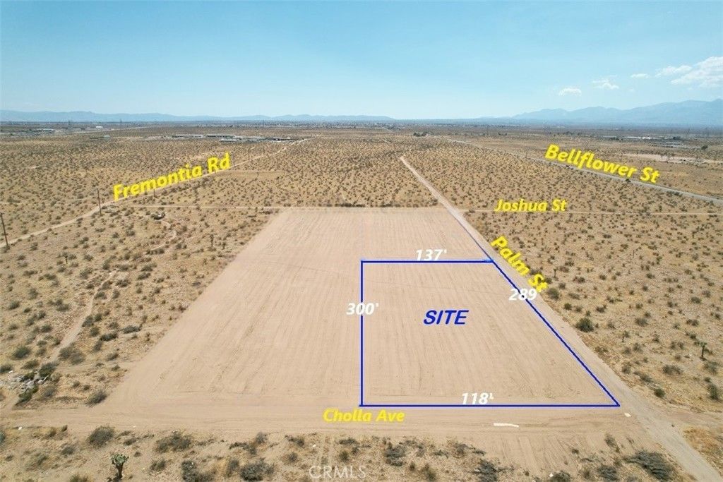21 Palm Street, Adelanto