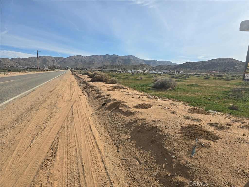 Standing Rock, Apple Valley
