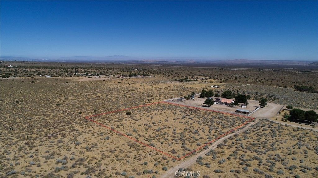 31500 227th Street East, Llano