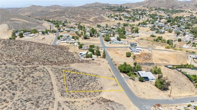 313 Hampshire Drive, Menifee