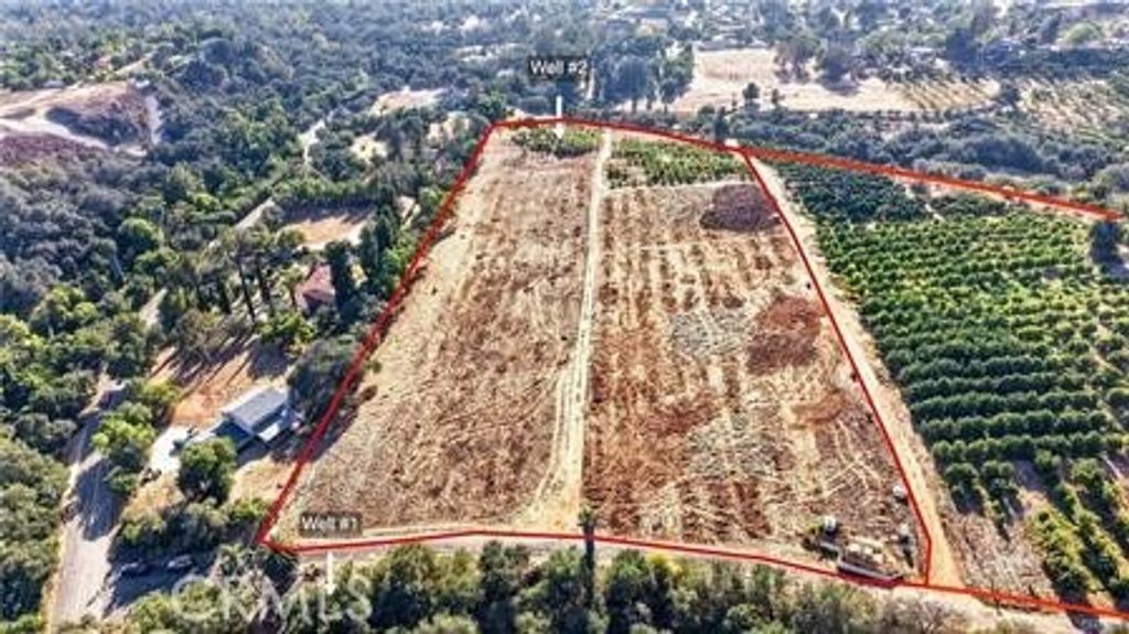 982 Live Oak Park Road, Fallbrook