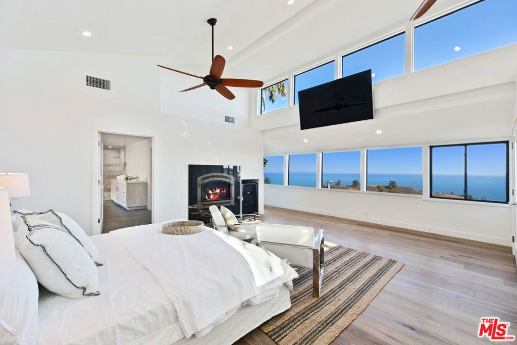 2688 Rambla Pacifico Street, Malibu