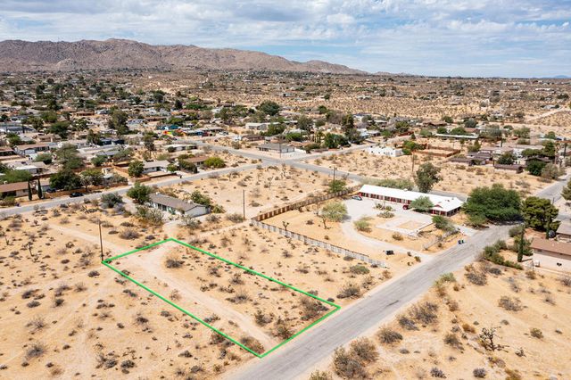 205 Division Street, Joshua Tree