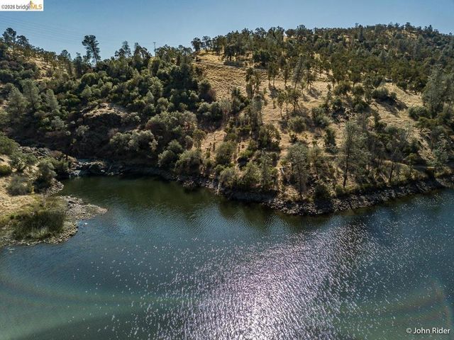 8 Tulloch Estates Rd., Jamestown