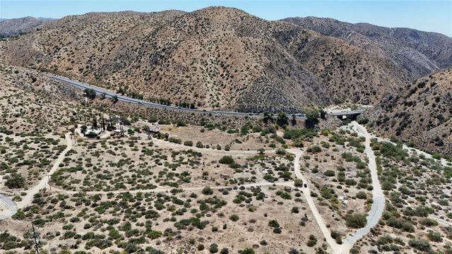 Canyon House Road, Morongo Valley