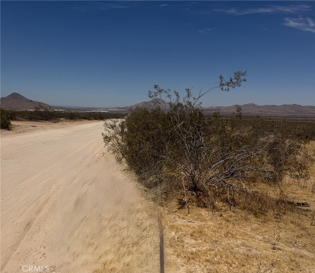Johnson, Apple Valley
