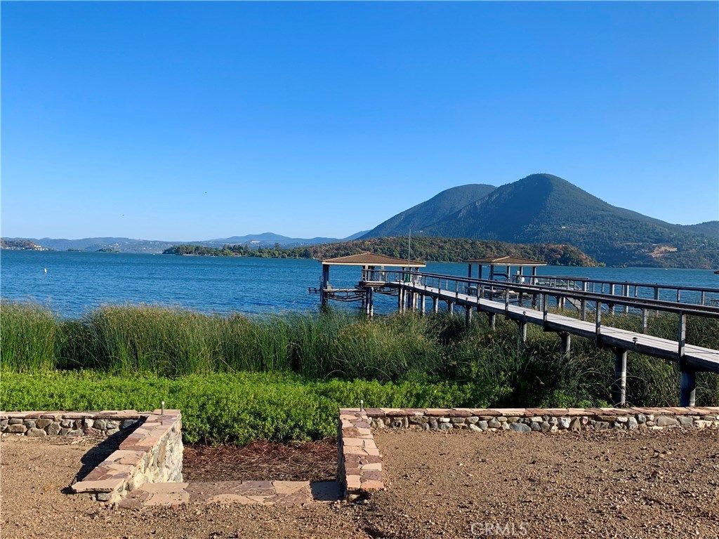 8313 Paradise Lagoon, Lucerne