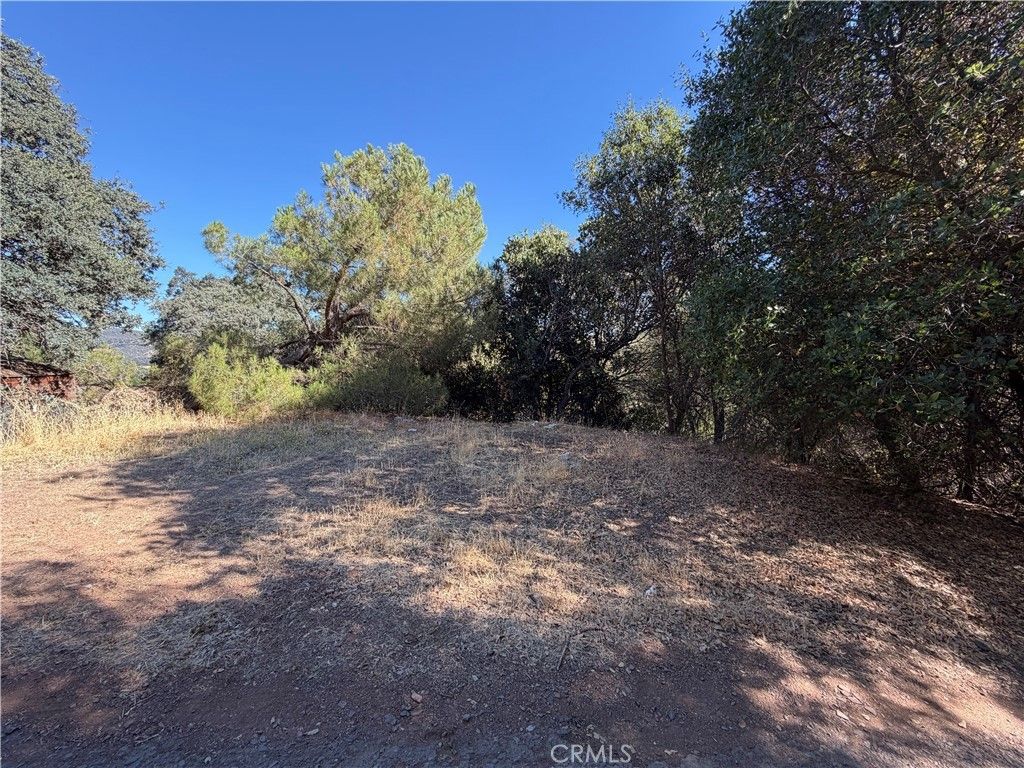12409 Lakeview Dr, Clearlake Oaks