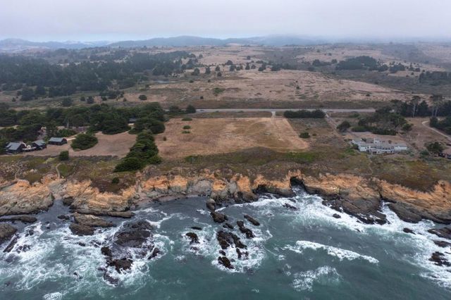 Cabrillo Highway, Pescadero