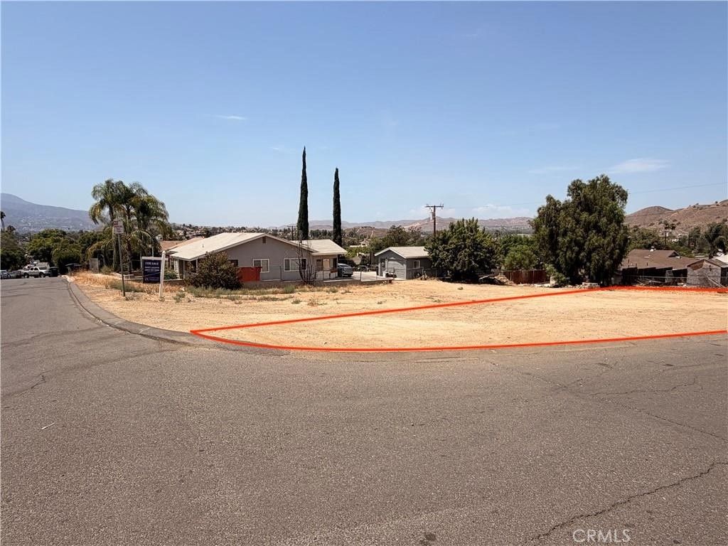 Peck, Lake Elsinore