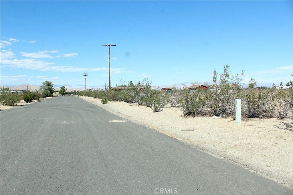 11 Olanche Avenue, Mojave