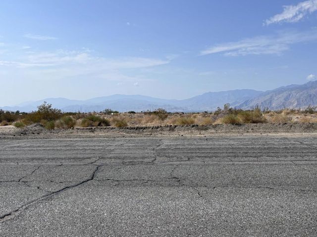 Apn 664-140-019, Mission Lakes Boulevard, Desert Hot Springs
