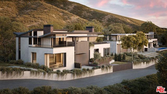3868 Puerco Canyon Road, Malibu