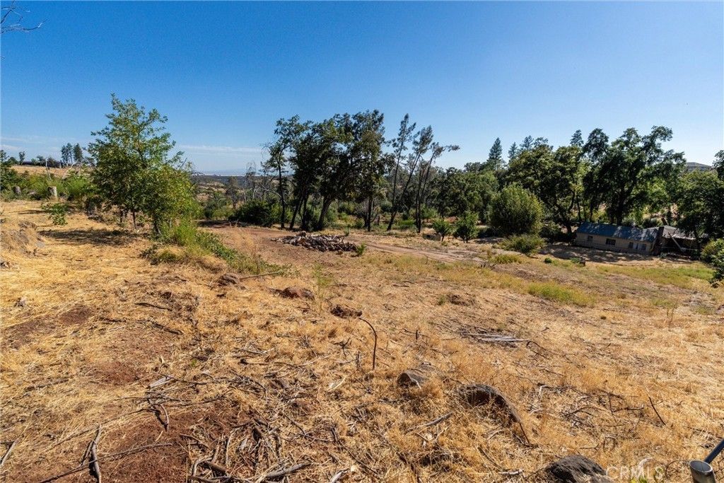 1557 La Grande Vue, Paradise