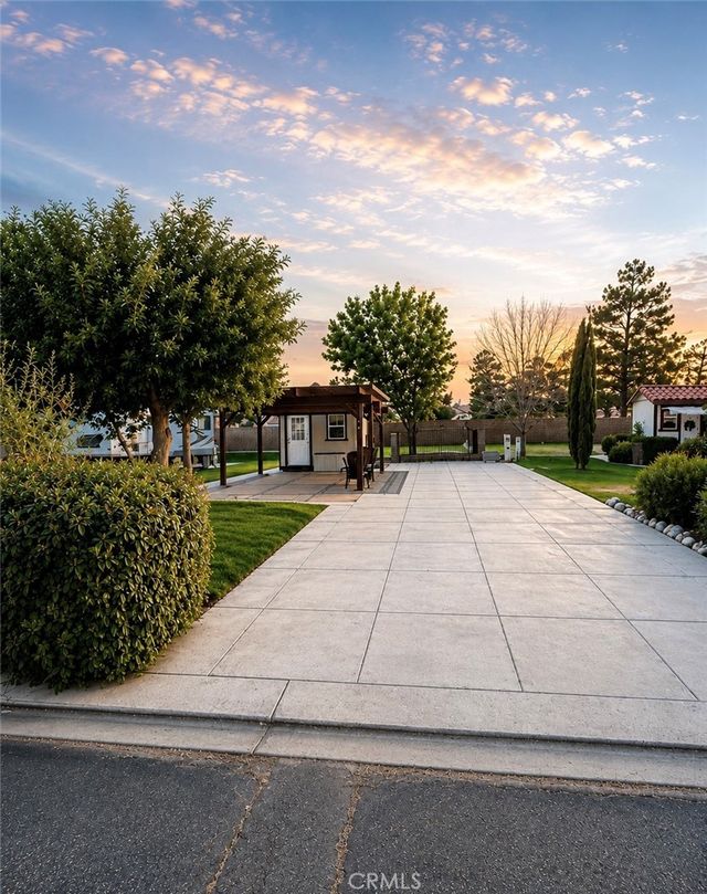 11604 Wedgewood, Apple Valley