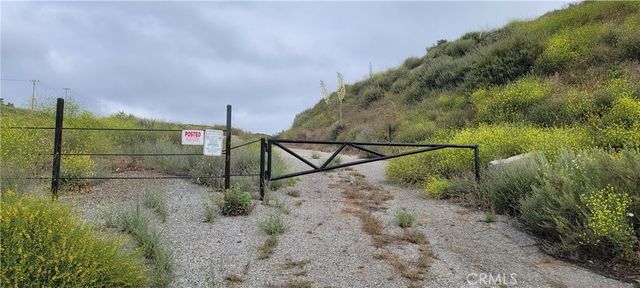 Sierra Hwy, Newhall