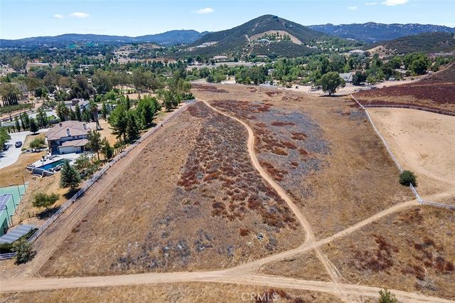 19049 Vista De Cielo, Murrieta