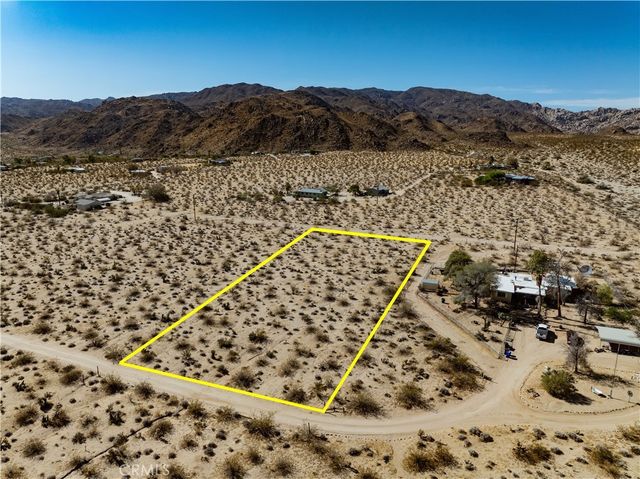 7136 Sullivan, 29 Palms