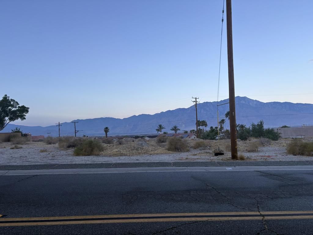 Hacienda Avenue, Desert Hot Springs
