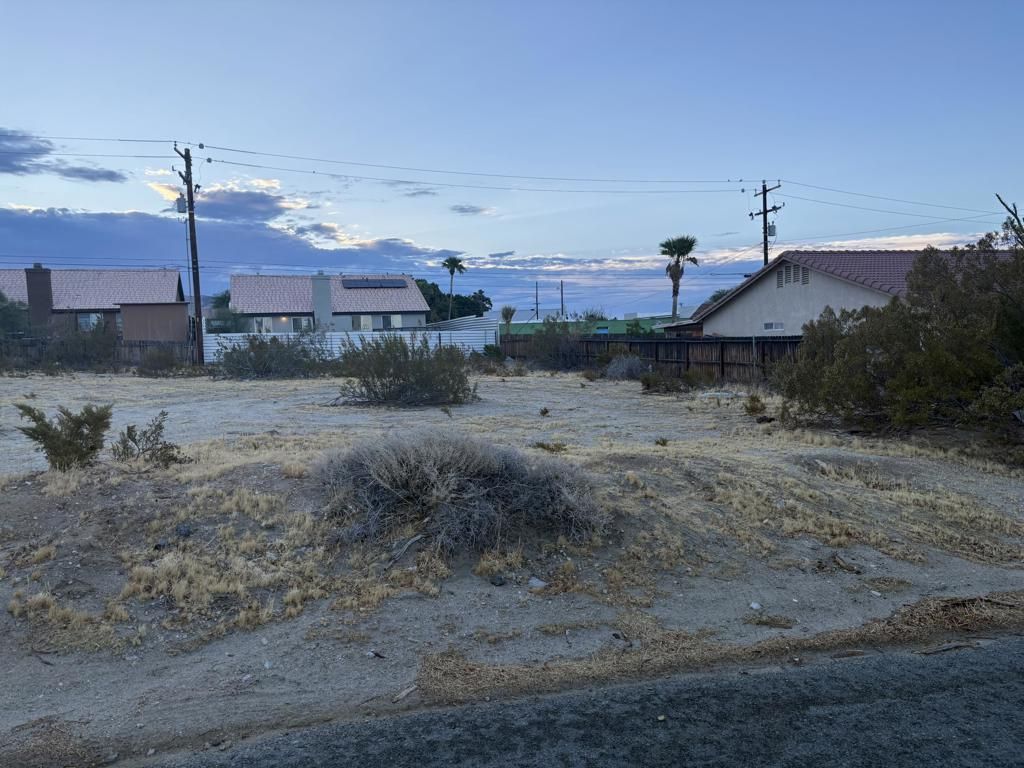 Hermano Way, Desert Hot Springs