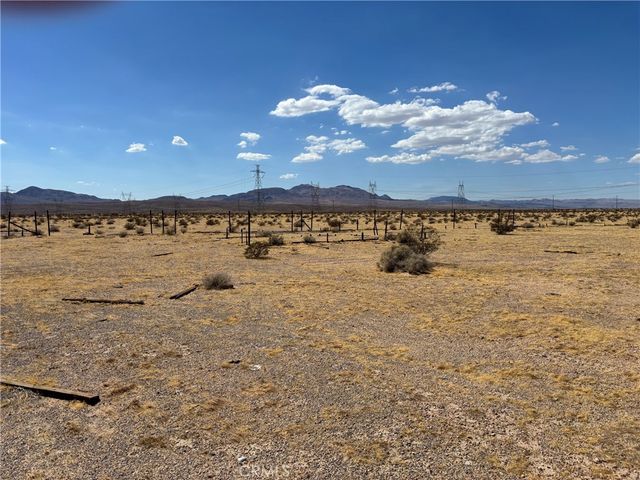 Mountain View, Newberry Springs