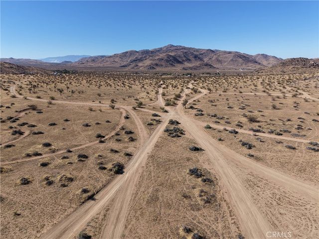 1 Fairview Valley, Apple Valley