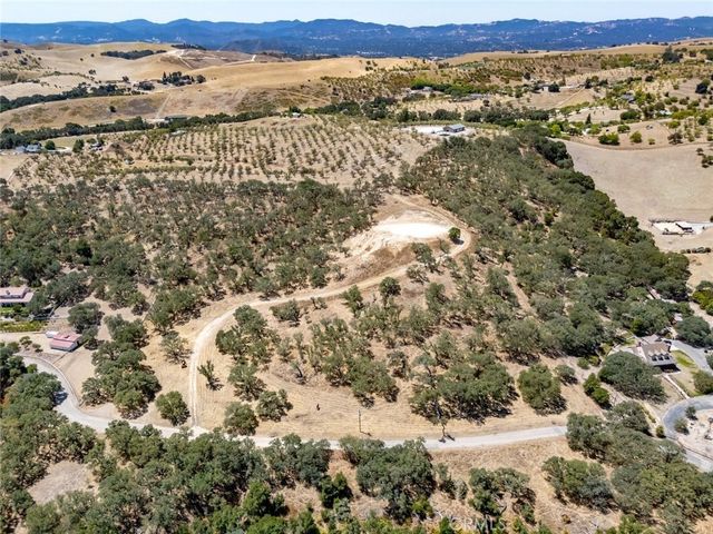 835 Spring Creek Way, Templeton