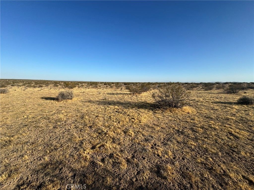 Vacant Land, Helendale