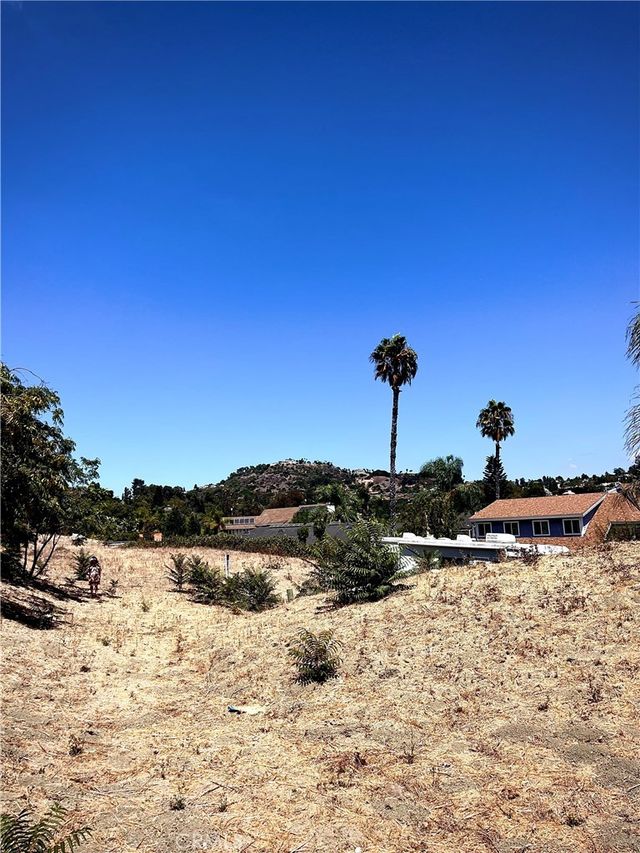 19382 Lemon Circle, Santa Ana