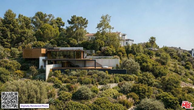 373 Moonrise Drive, Malibu