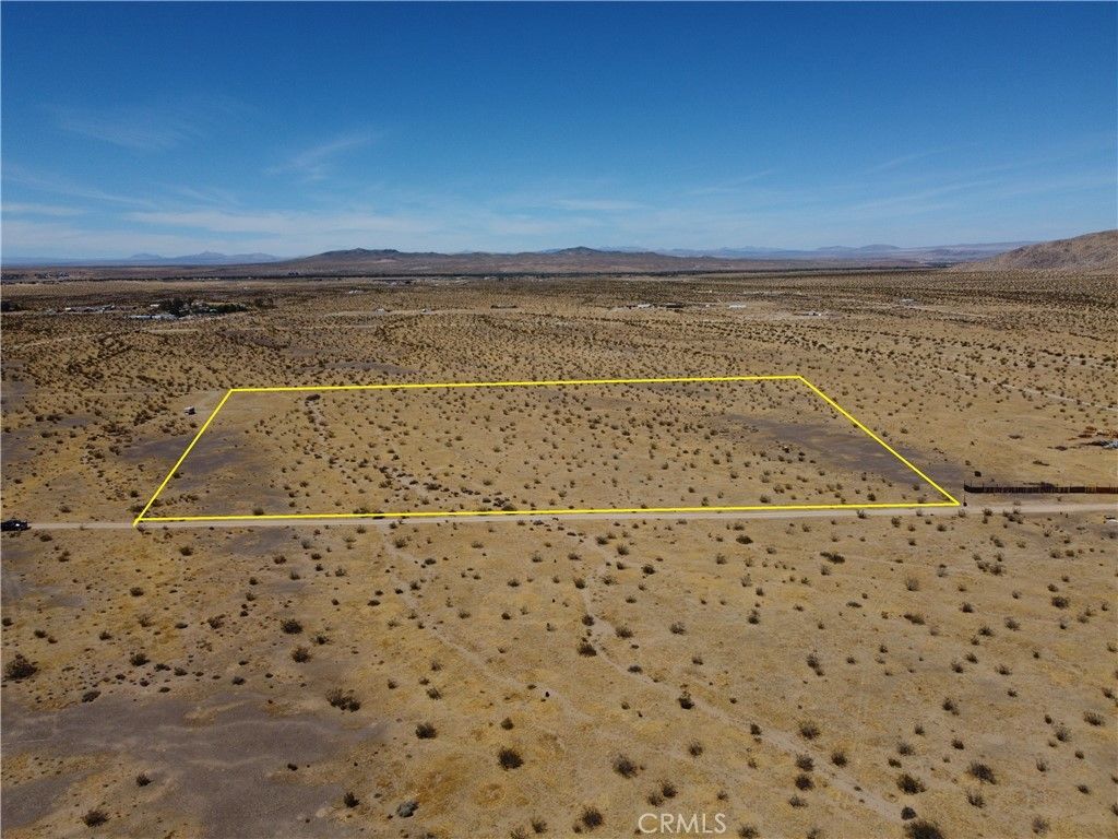 2 Yucca Trail, Oro Grande