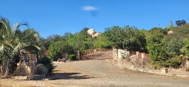 41420 Hacienda Drive, Murrieta