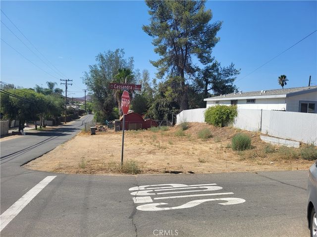 Cassandra Drive, Menifee