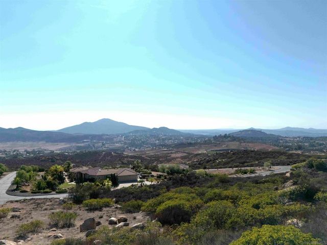 85 Presilla Dr 85, Jamul