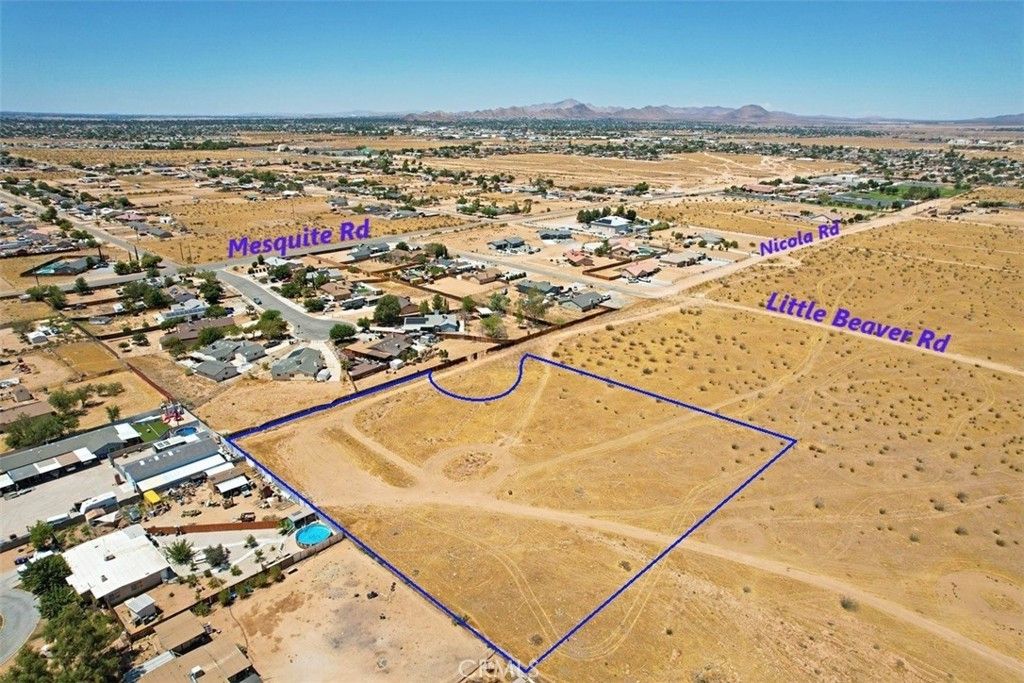 32 Nicola Road, Apple Valley