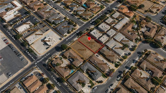 Mayberry Avenue, Hemet