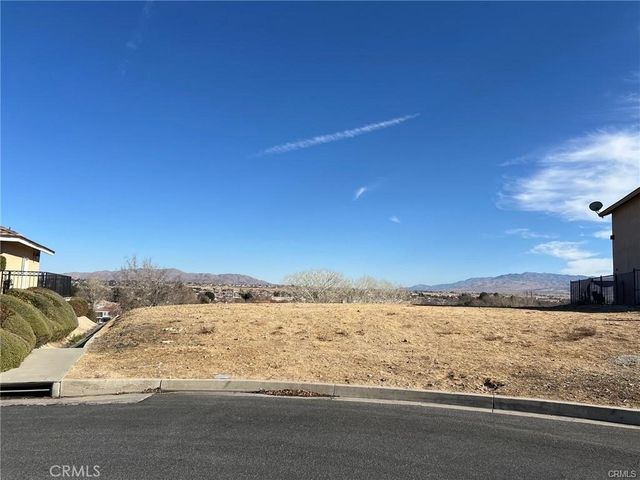 18257 Deauville Drive, Victorville