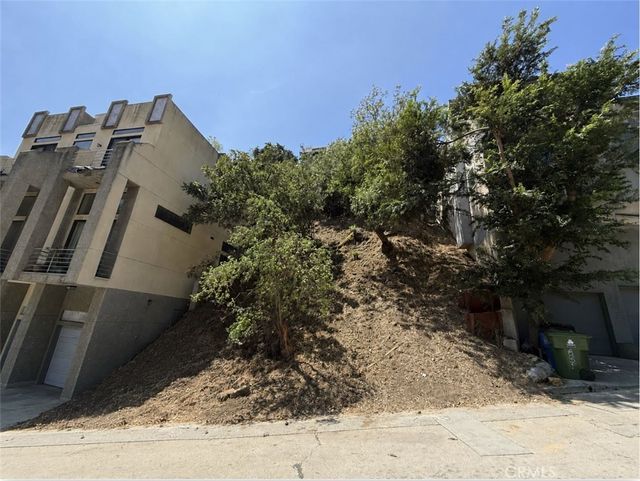 723 Museum Drive, Los Angeles