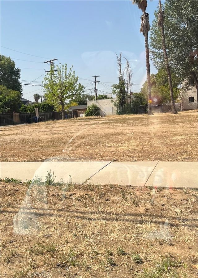 1508 Main St, Riverside