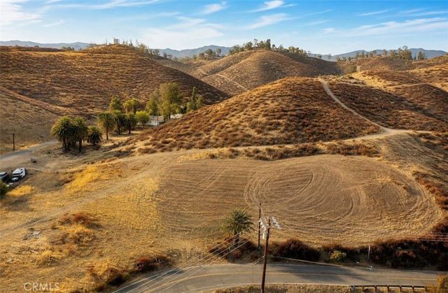 Strickland, Lake Elsinore
