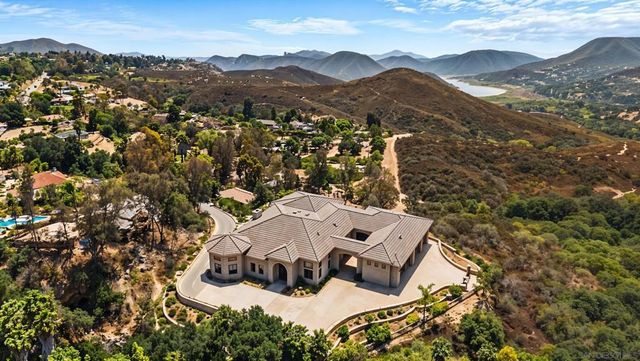 1974 Quail Glen Rd, Escondido