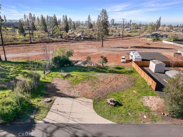 772 Willow, Paradise