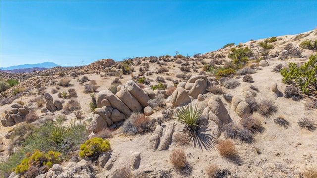 56643 Plaza Del Amigo, Yucca Valley