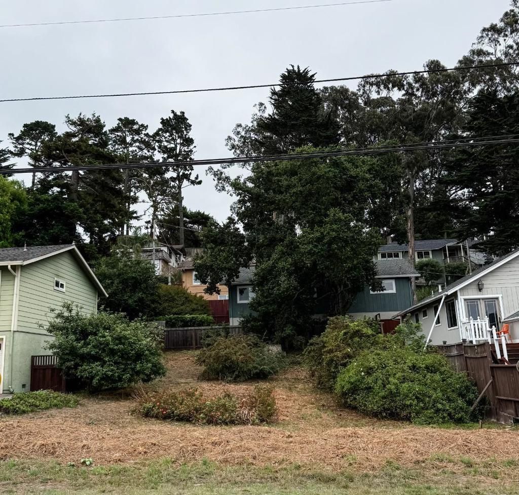 N/A, Moss Beach