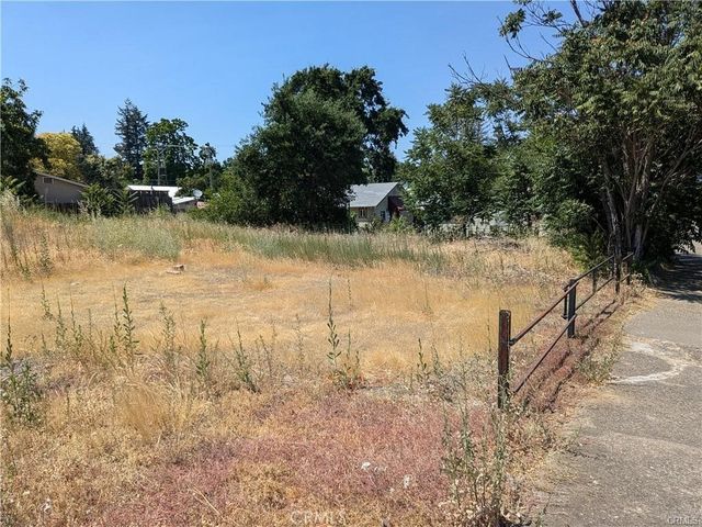 455 N Forbes Street, Lakeport