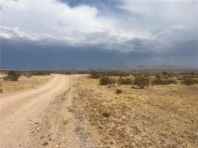 Ranchito Road, Helendale