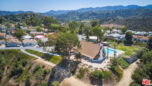 120 Navajo Lane, Topanga