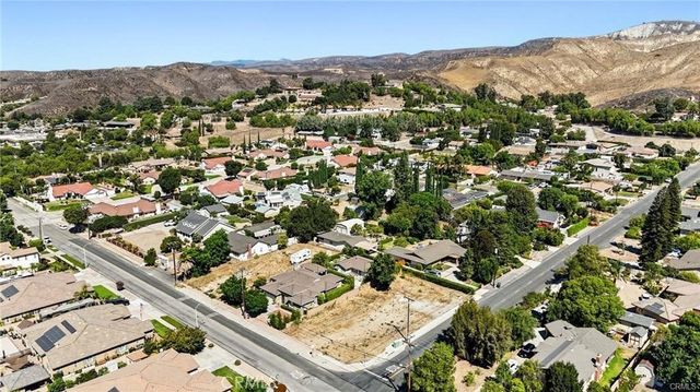 2877 Avenida Simi, Simi Valley